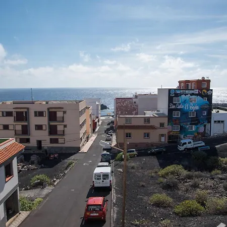 Gorgeous 3-bed Flat In El Hierro *